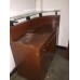 THANH LÝ QUẦY LỄ TÂN ĐEN, NÂU ĐỎ, CHẤT LIỆU MDF, MẶT KÍNH